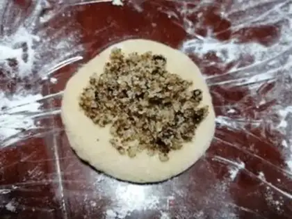 Make Red sugar walnut bag step 7