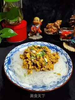 Make Egg sauce and rice powder step 10
