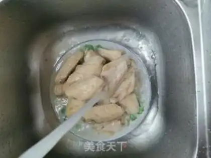 Make The red chicken wings step 3