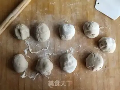 Make All wheat red bean pie step 12