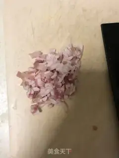 Make Garlic fried meat step 1