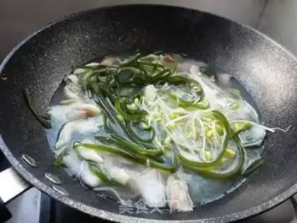 Make Soo-san soup step 3