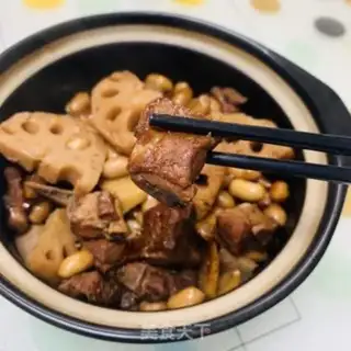 Make Lotus peanut stew ribs step 7