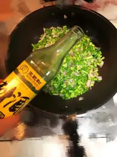 Make Garlic fried meat step 5