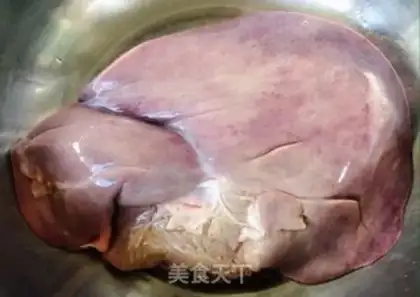 Make Celery fried liver step 0
