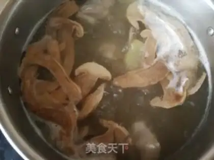 Make Puffy ribs soup step 9