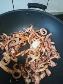 Make Burning squid step 5