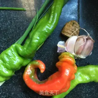 Make ♪ Scrambled with pepper ♪ step 1