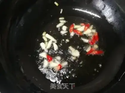 Make Onion skated eggs step 3