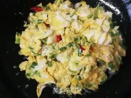 Make Onion skated eggs step 6