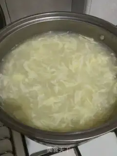 Make Egg soup step 3
