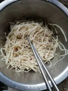 Make Sugar and golden mushrooms step 1