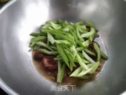 Make Fry mushrooms step 5