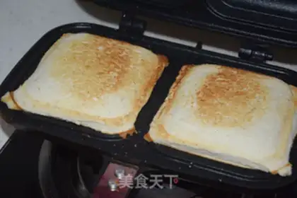 Make Delicious sandwich step 4