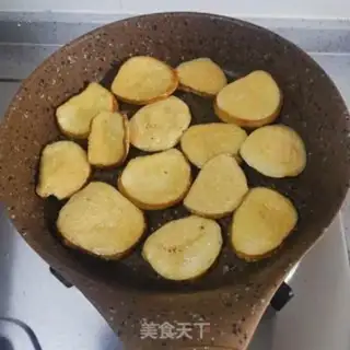Make Red tofu rolls step 2