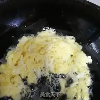 Make Shrimp eggs for oil step 1