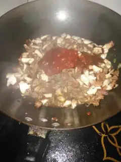 Make Mushroom beef sauce step 7