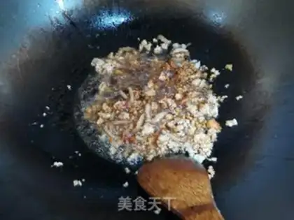 Make White pepper fried meat step 3