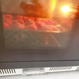 Make Flamingo butterflies on bread step 24