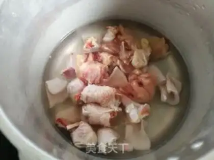 Make Pumpkin corn roast chicken leg step 1