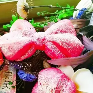 Make Flamingo butterflies on bread step 26