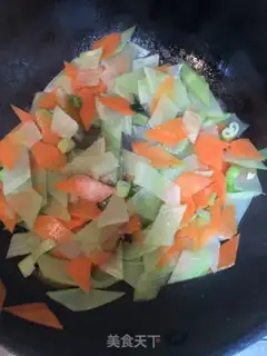 Make Carrot and eggs step 8