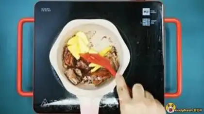 Make Pineapple grunt ribs step 3