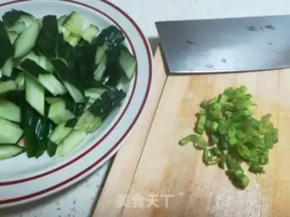 Make Egg-cracker step 1