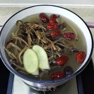 Make Tea, mushroom, pigbone soup step 6
