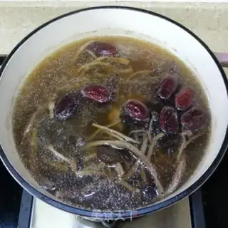 Make Tea, mushroom, pigbone soup step 8