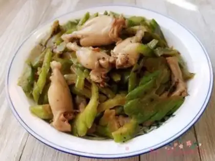 Make Chicken-legged, bitter melon step 8