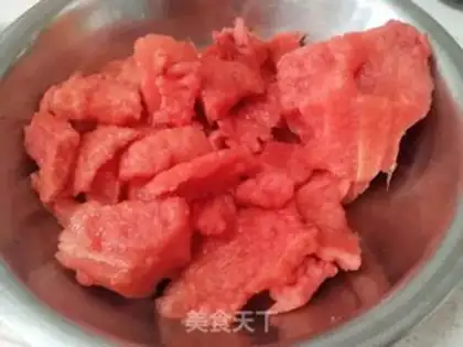 Make Watermelon juice step 1