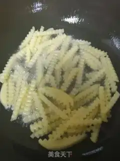 Make ♪ The beans are fried with potatoes ♪ step 4