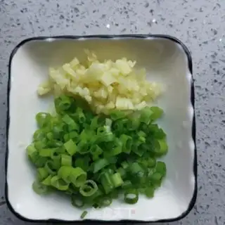 Make Lotus melon soup step 2