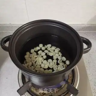 Make Lotus melon soup step 3