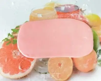 Make Double-coloured souffle step 7