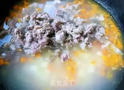 Make Cow-weed potato carrot noodles step 8