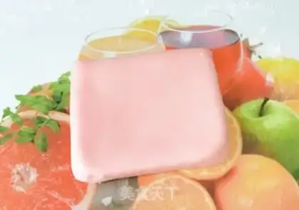 Make Double-coloured souffle step 9