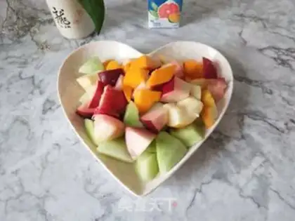 Make Fruit yogurt step 1