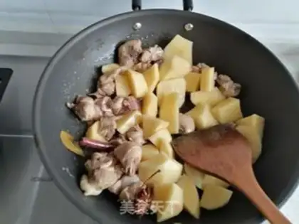 Make Potato chicken step 4
