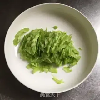 Make A cold, bitter melon step 0