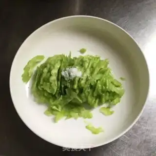 Make A cold, bitter melon step 1