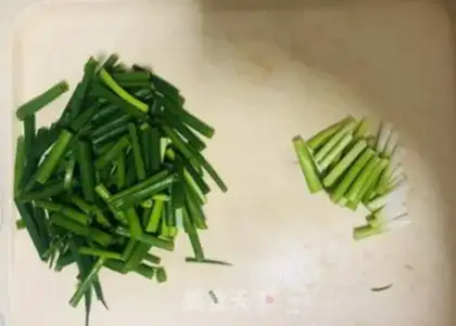 Make Onion noodles step 1