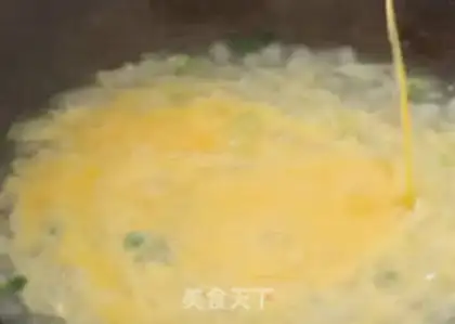Make Pork egg soup step 4