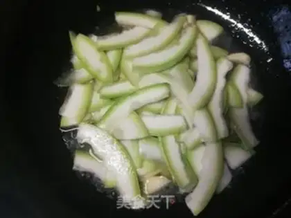 Make Fried eggs step 5