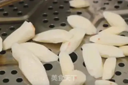 Make The rice waffles step 0