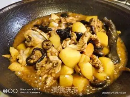Make Potato mushroom chicken step 8