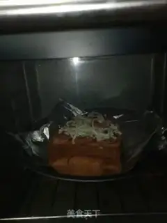 Make Toast sausage pizza step 4