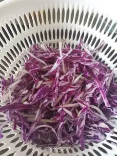 Make Pyro-blue salad step 2