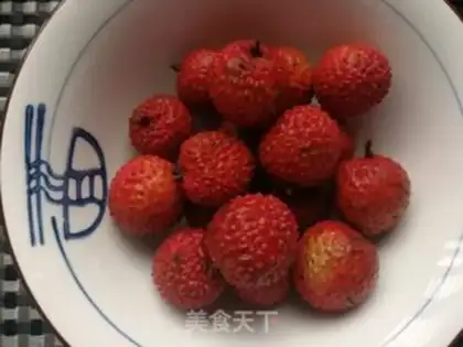 Make A sour yogurt bowl of fruit step 2